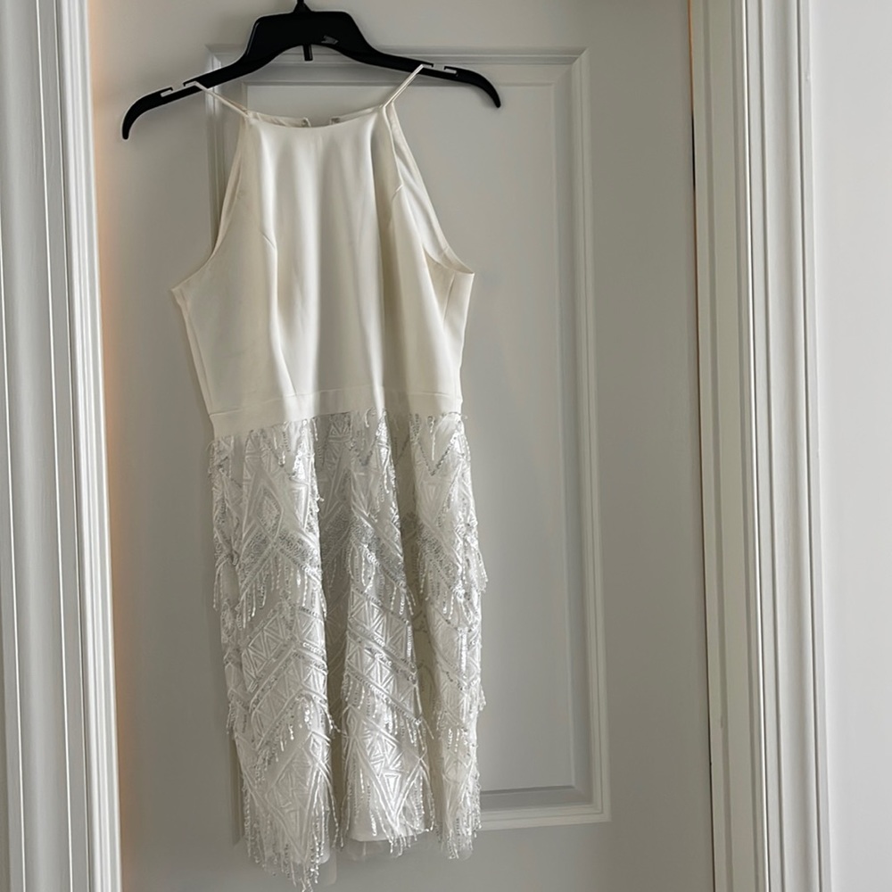 White frill Aidan Mattox dress size 6